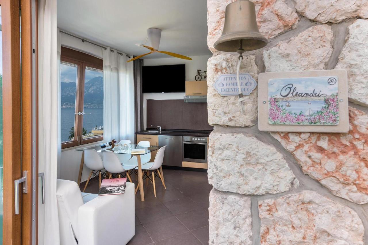 Residence La Mignon Oleandri Торри-дель-Бенако Экстерьер фото